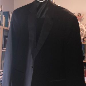 Suit with vest and pants